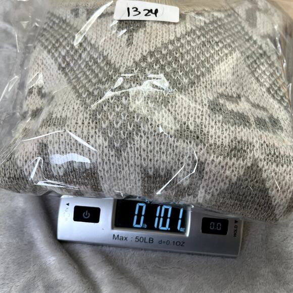 Free People Crop Sweater Top Western Print Ivory Tan Wool Blend Sz XS Oversized - Picture 8 of 8